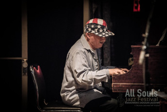 23405692_1433303853389372_3004866937997833112_o