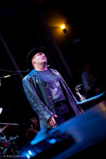 1380288_641443465901125_201707725_n