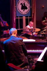 375500_283395141694426_100000718262532_893316_1163173230_n