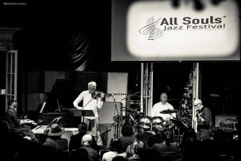 23415582_1614506098606110_8736597733924412230_o