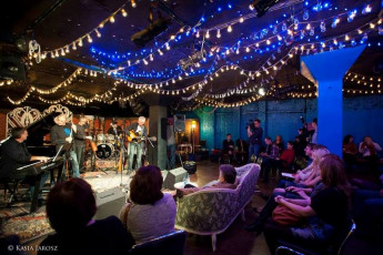 1017381_641435975901874_1872581201_n