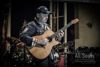 23275605_1433307156722375_2064645497732701339_o