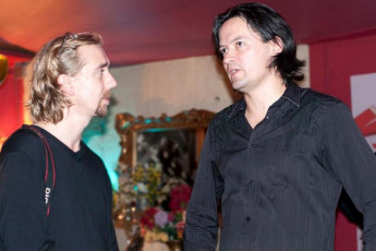 300354_283393561694584_100000718262532_893281_1841931092_n