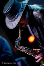 67864_515362388483229_894665221_n