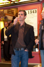 316989_283395478361059_100000718262532_893324_709812983_n