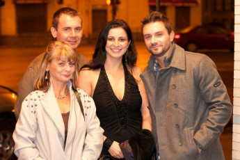 305786_283394708361136_100000718262532_893306_873558027_n