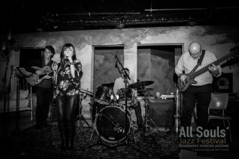 23334094_1433302813389476_6120286966123212464_o