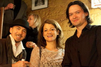 307180_283394398361167_100000718262532_893299_1284624543_n