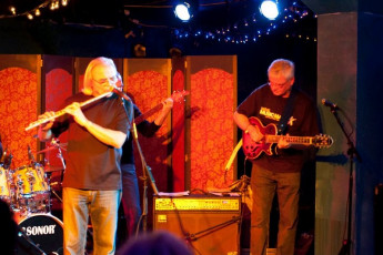 390375_283394228361184_100000718262532_893295_1440748361_n