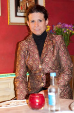 393480_283396155027658_100000718262532_893340_1703823914_n