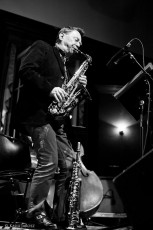 1461404_697566233596176_907822069_n