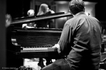 1441223_697566230262843_665293307_n