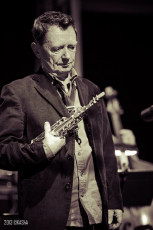 969234_616794975043899_1766308063_n