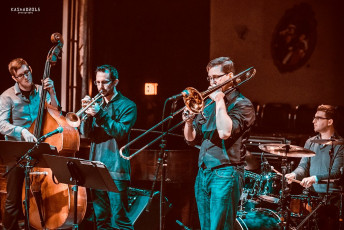 12194915_993458557377537_4834948648005768893_o