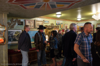 77254745_10215186986017189_1927000264909258752_o