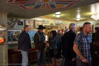 77254745_10215186986017189_1927000264909258752_o