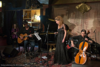 74242348_10215186979937037_9125630551271669760_o