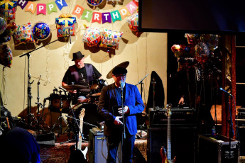 45654782_10213749469712808_3154096825380634624_o