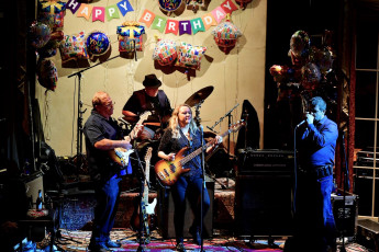 45623293_10213749457392500_7727701348774313984_o