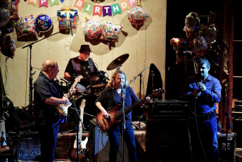 45750988_10213749470912838_5379574541150322688_o