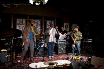 45697928_10216798113252745_1092266657897775104_o